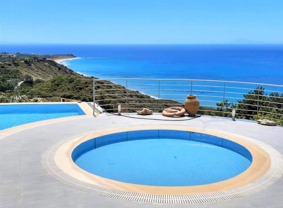 Kaminia Blu Villa Radzaklí Kültér fotó
